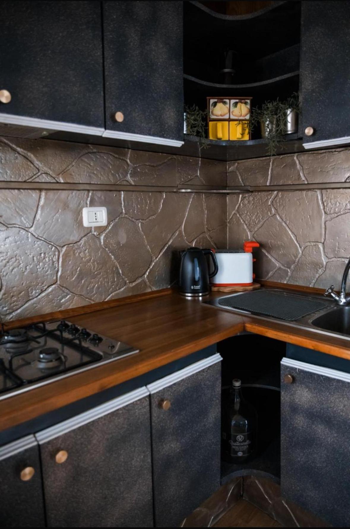 Le Chevalier Apartment Castiglione De Sicilia Bagian luar foto